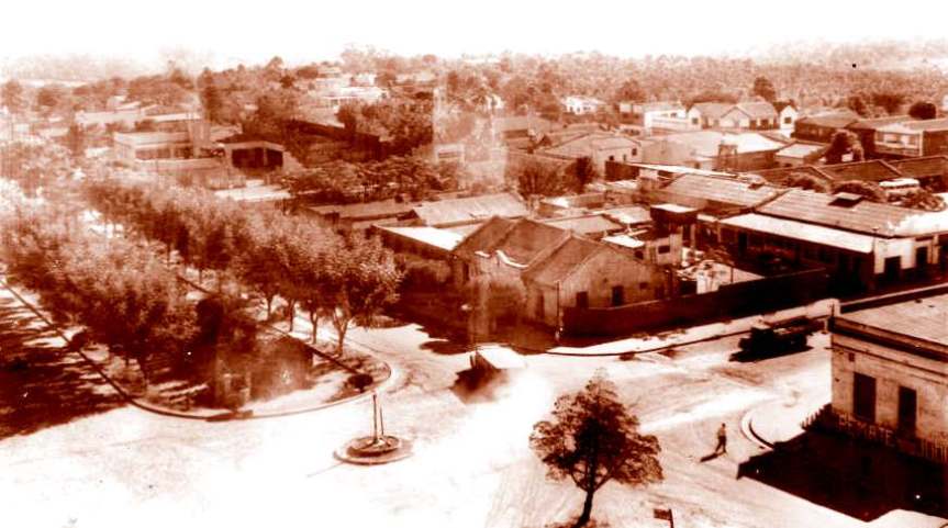 734480_328149670628544_329522857_n