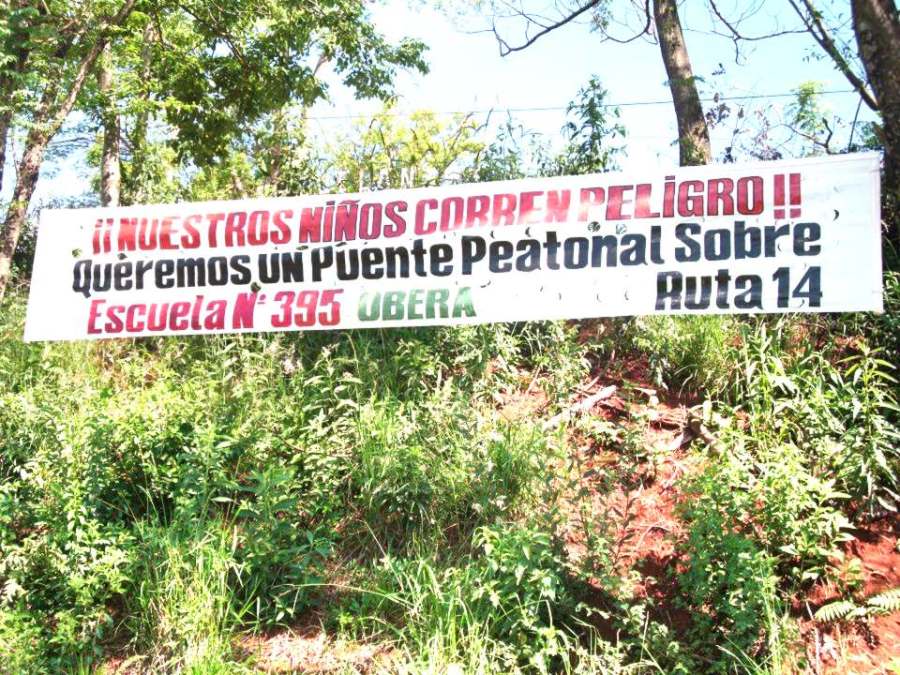 21283_285744694875901_1159674186_n