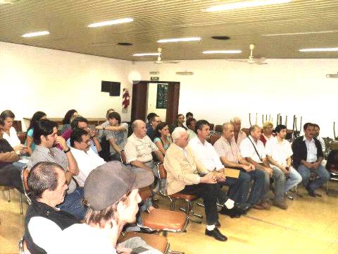 923343_560183590670972_345178537_n