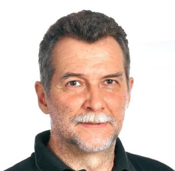 942447_101239460085988_977538118_n