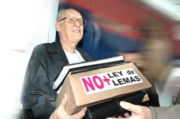 1044596_503325916405257_1127430800_n