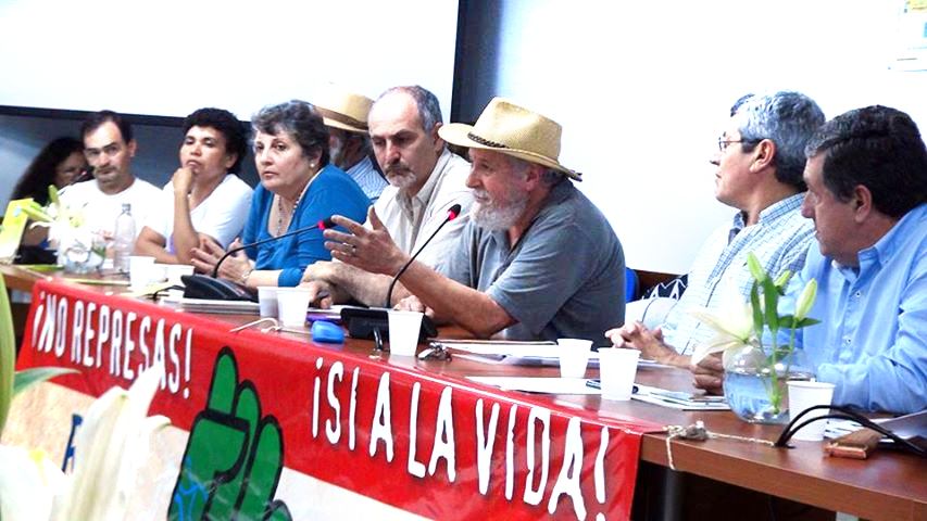 533252_10201998015665598_1627462057_n