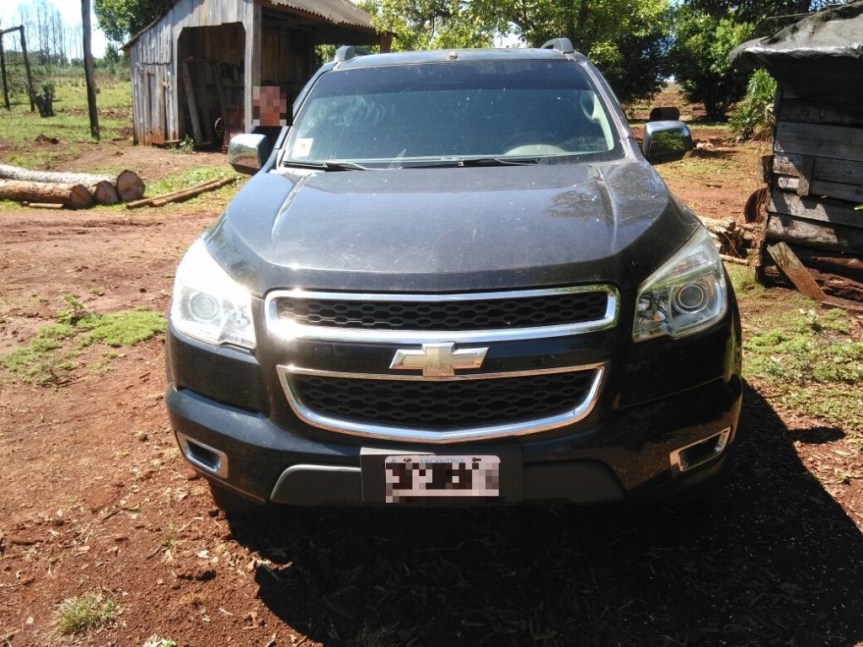 Secuestran camioneta acondicionada para el trasporte de&nbsp;estupefacientes