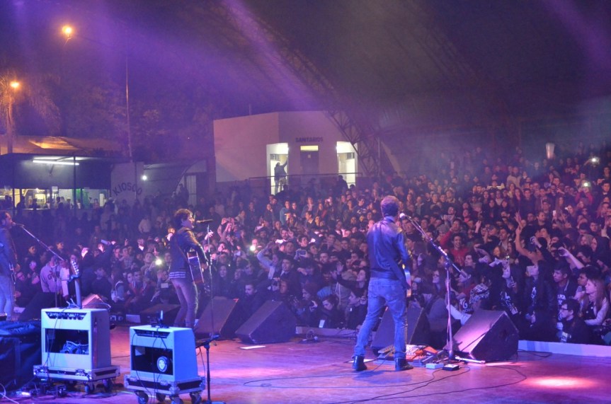 Guasones llenó de rock la Noche&nbsp;Universitaria