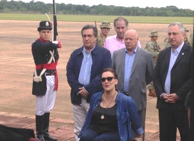 Michetti llegó a la provincia y almorzará con Passalacqua en la residencia&nbsp;oficial