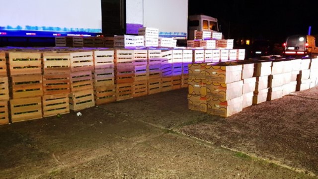 Incautaron camión conducido por un obereño con mercadería por $&nbsp;2.991.800