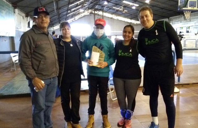 Voley solidario a beneficio de Gonzalo Ramirez en el Ian&nbsp;Barney