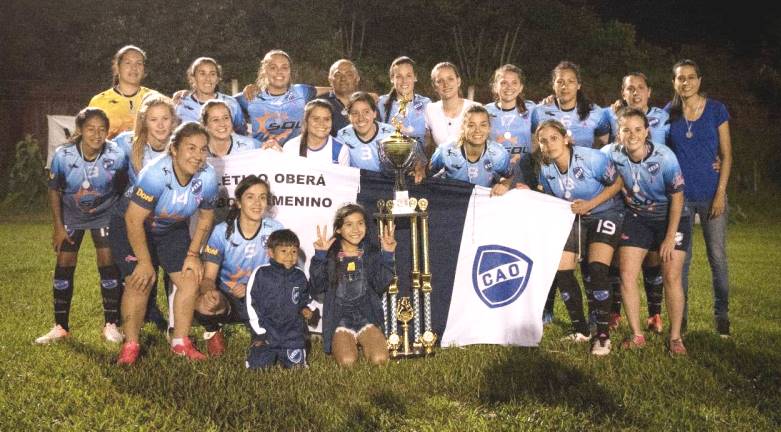 Coronación para «Las&nbsp;Decanas»