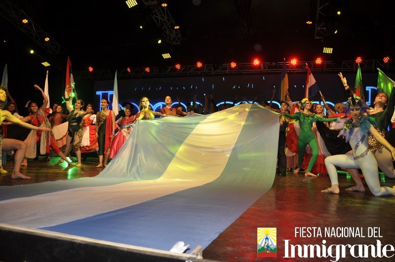 Multitudinario inicio de la XXXIX Fiesta Nacional del&nbsp;Inmigrante