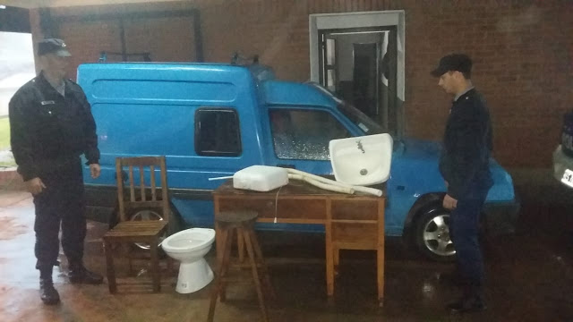 Recuperan un inodoro, un lavatorio entre otras cosas&nbsp;robadas