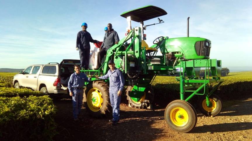 Kenia comienza a mecanizar sus cultivos de té con una cosechadora fabricada en&nbsp;Oberá