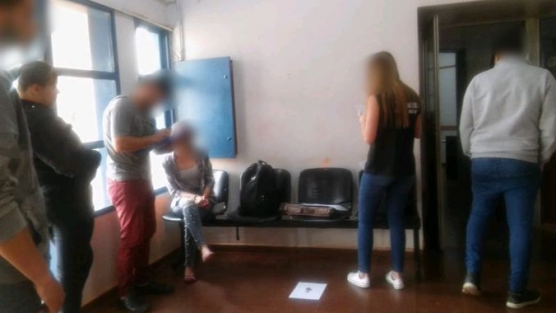 Llevó 14 gramos de marihuana para su hermano en la comisaría y quedó&nbsp;detenida