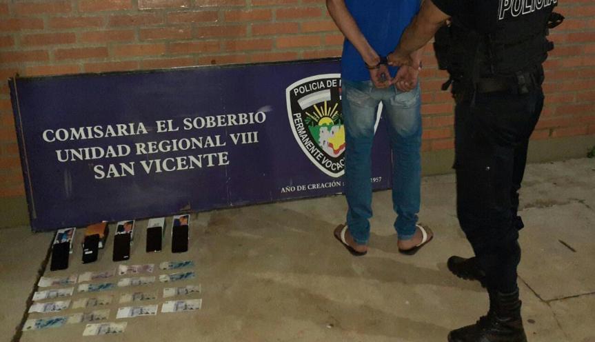 Forzó el ventiluz de una agencia de quinielas y se llevó 5 celulares y&nbsp;dinero