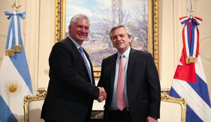 Fernández recibió al presidente de Cuba y hablaron de intercambiar remedios y&nbsp;alimentos