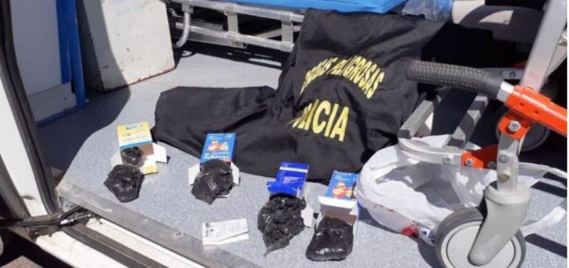 Enfermera transportaba cocaína en una&nbsp;ambulancia