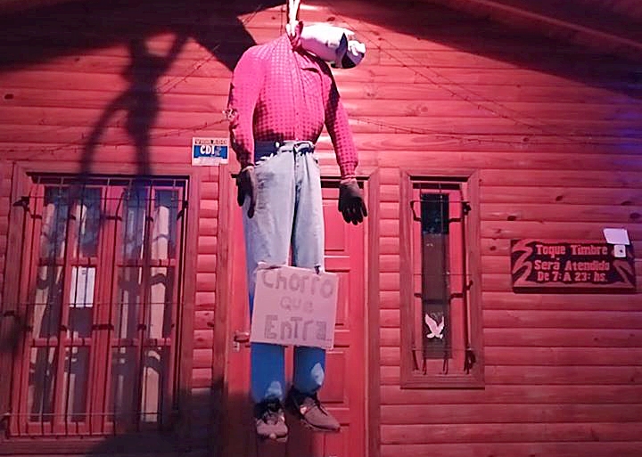 Vecinos advierten a delincuentes lo que les pasará si entran a&nbsp;robar