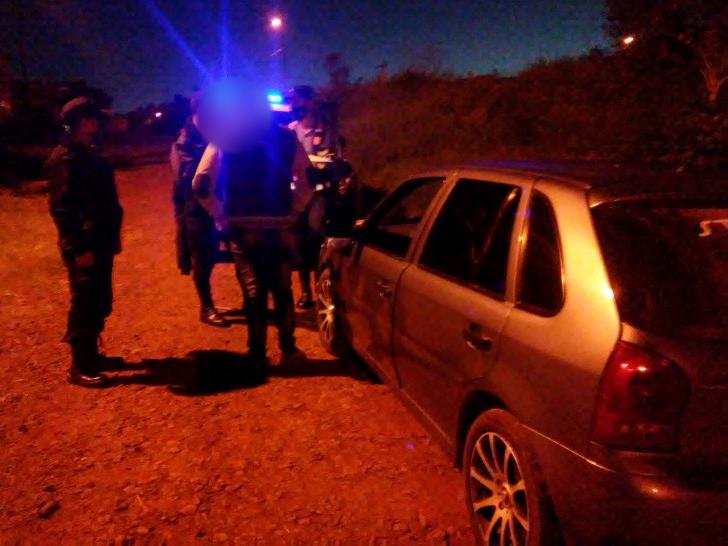 Infractores de la cuarentena demorados, un vehículo secuestrado y un violento&nbsp;detenido