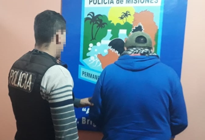 Irrumpió en la casa de su ex con la que tenía restricción de acercamiento y se llevó un equipo de&nbsp;música