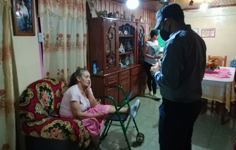 Se aprovechó de su tía y usó la cuenta de la pensión para un préstamo de 120&nbsp;mil