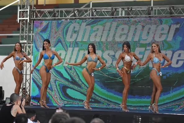 Fisicoculturistas coparon Oberá