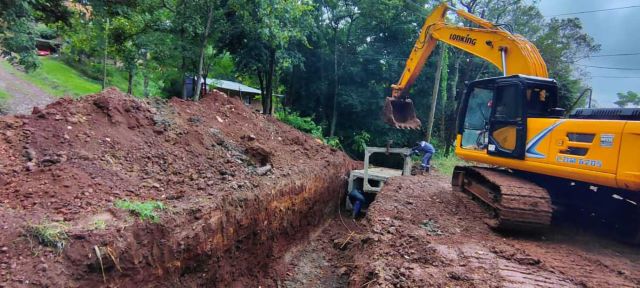 Finalizó la obra de canalización en Mousquere y Svea, y avanzan los trabajos de cordón&nbsp;cuneta