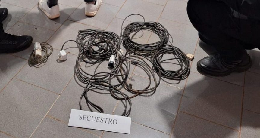 Lo captaron robando cables de un&nbsp;vehículo