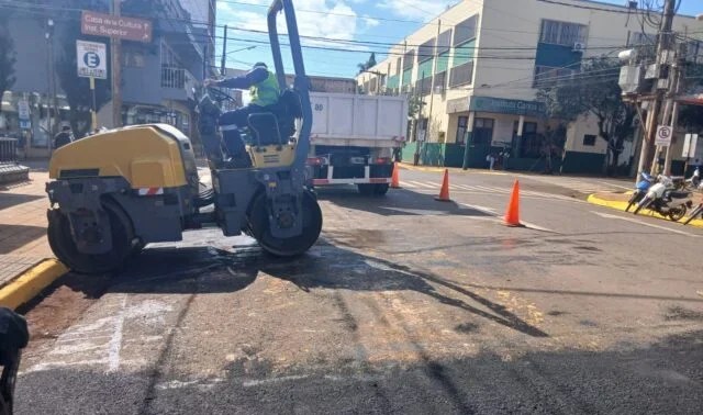 Realizan bacheos en&nbsp;Oberá