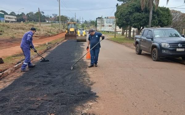 Tapan baches sobre la colectora hasta El&nbsp;Cóndor