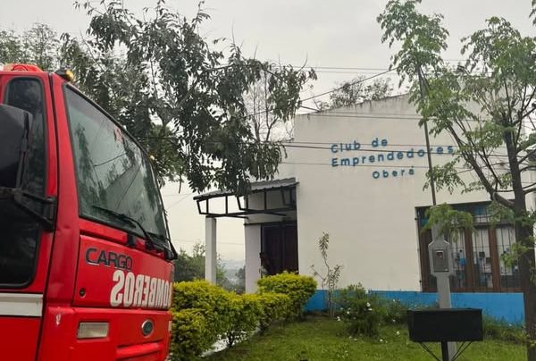 Bomberos asistieron al Club de Emprendedores por principio de&nbsp;incendio