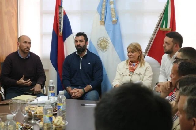 Ordenanza de esfuerzo compartido: vecinos ponen materiales para obras&nbsp;públicas