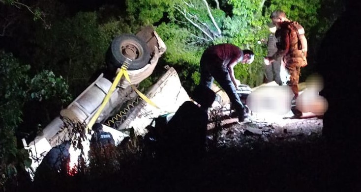 Camionero falleció tras volcar en la ruta&nbsp;17