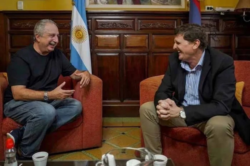 $ 1.824.400.000 por día: «¿Dónde va la plata?, al docente&nbsp;no»