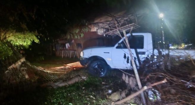 Chocó contra un comercio, huyó y protagonizó una&nbsp;persecución