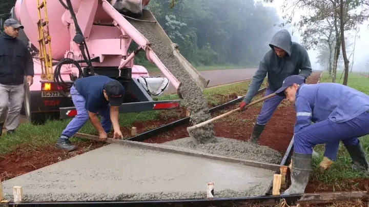 Construyen un tercer boulevard en avenida&nbsp;Gendarmería