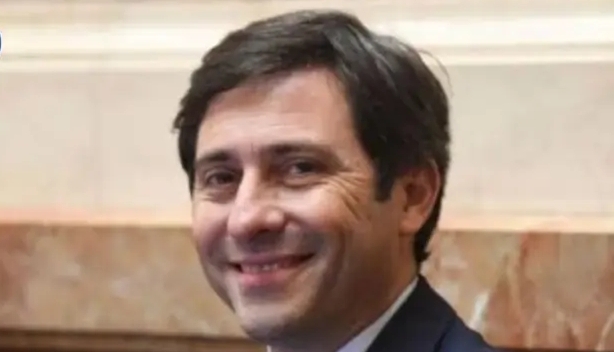 «Celebro que se tome deuda para la línea eléctrica a&nbsp;Oberá»