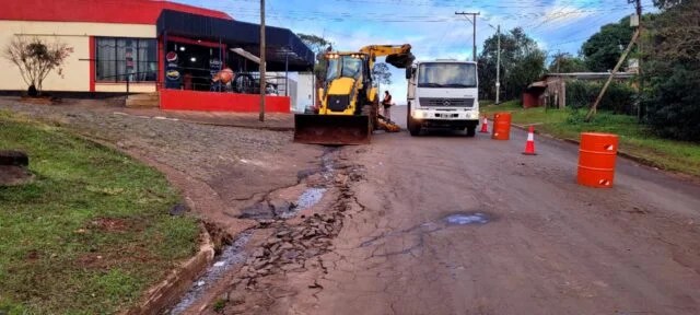 Comenzó la reconstrucción del badén en Catamarca y&nbsp;Finlandia