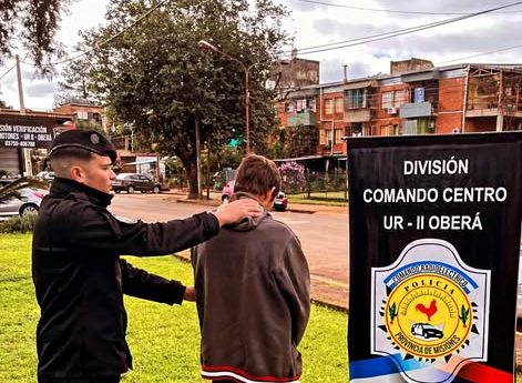 Tres delincuentes con antecedentes detenidos por&nbsp;robo