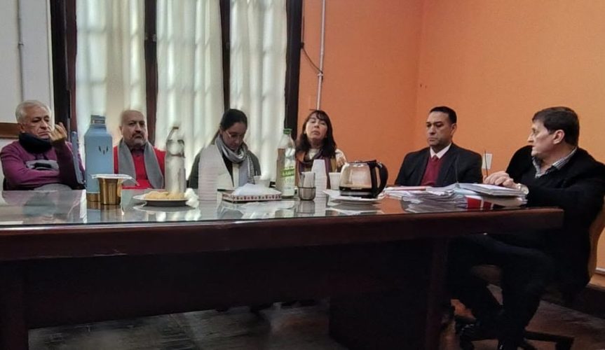 Docentes se reunieron con Safrán e IPS para reclamar por la movilidad&nbsp;jubilatoria