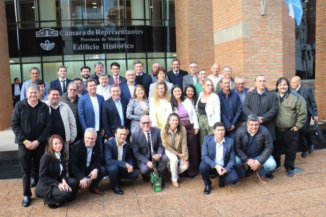 Con ausencia de Rovira, 17 diputados se pasaron al bloque de Passalacqua en la&nbsp;Legislatura